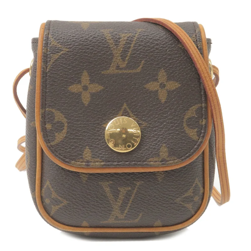 Louis Vuitton Monogram Pochette Cancun Shoulder Bag Pouch M60018