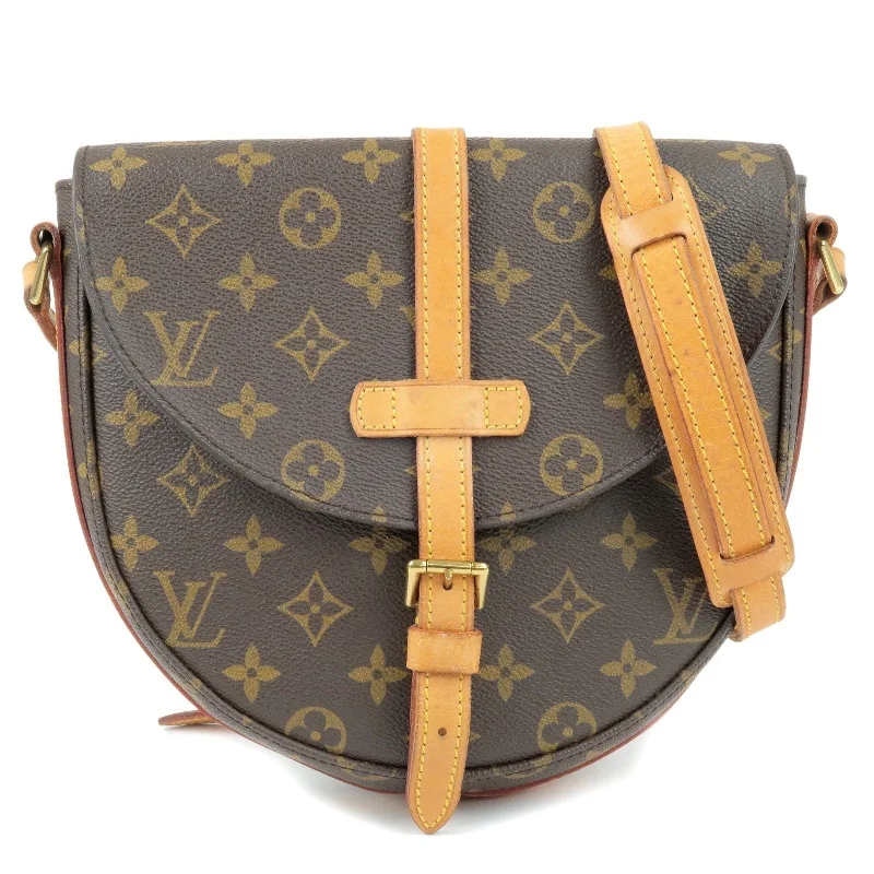 Louis Vuitton Monogram Shanti MM Shoulder Bag M51233