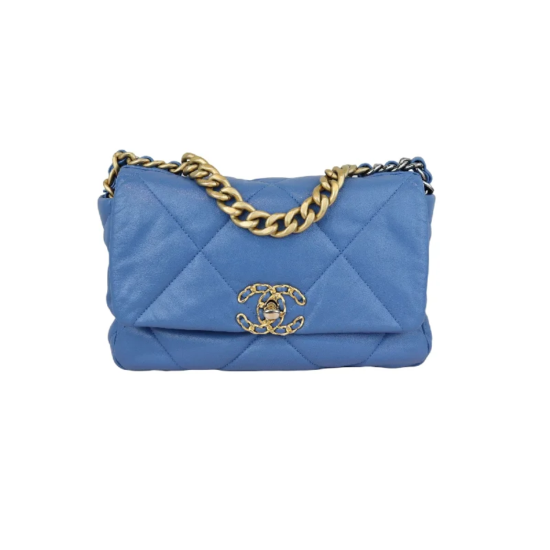 19 Flap Lambskin Quilted Medium Blue MHW