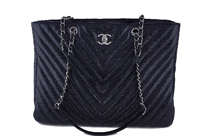 Chanel Black Caviar Chevron Classic Quilted Shopper Tote Bag