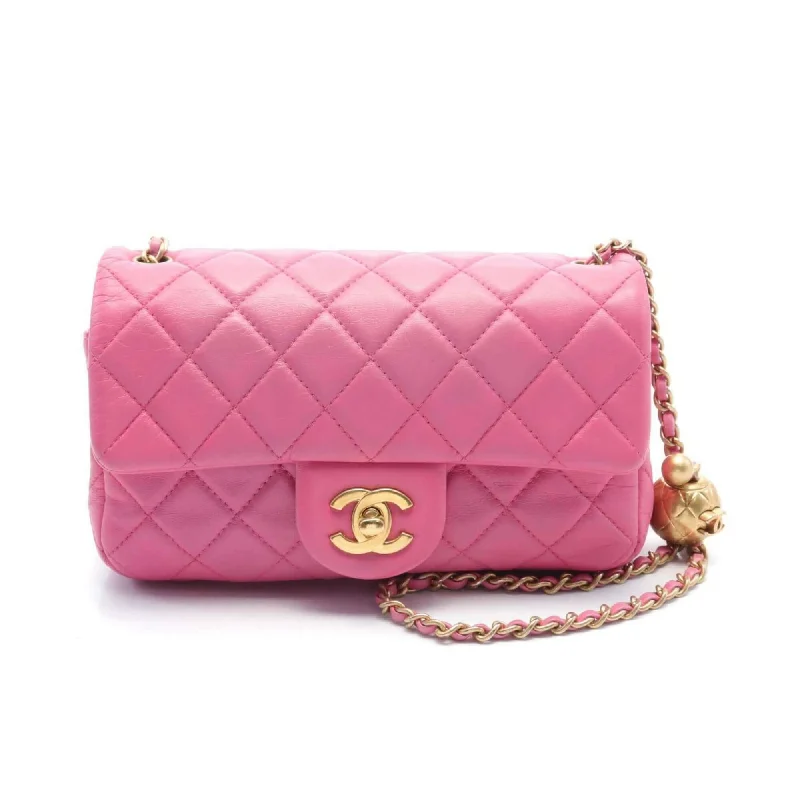 Pre-Loved CHANEL Matelasse Flap Shoulder Bag Leather Pink