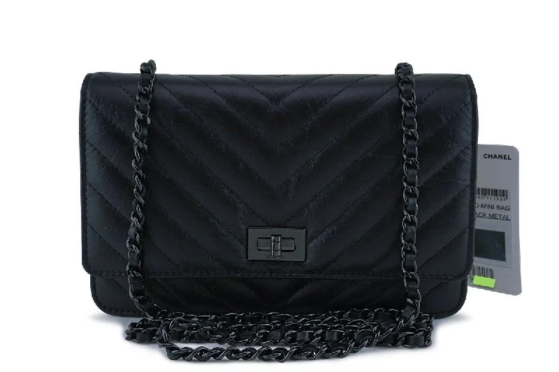 NWT Chanel So Black Chevron Reissue Wallet on Chain WOC Flap Bag